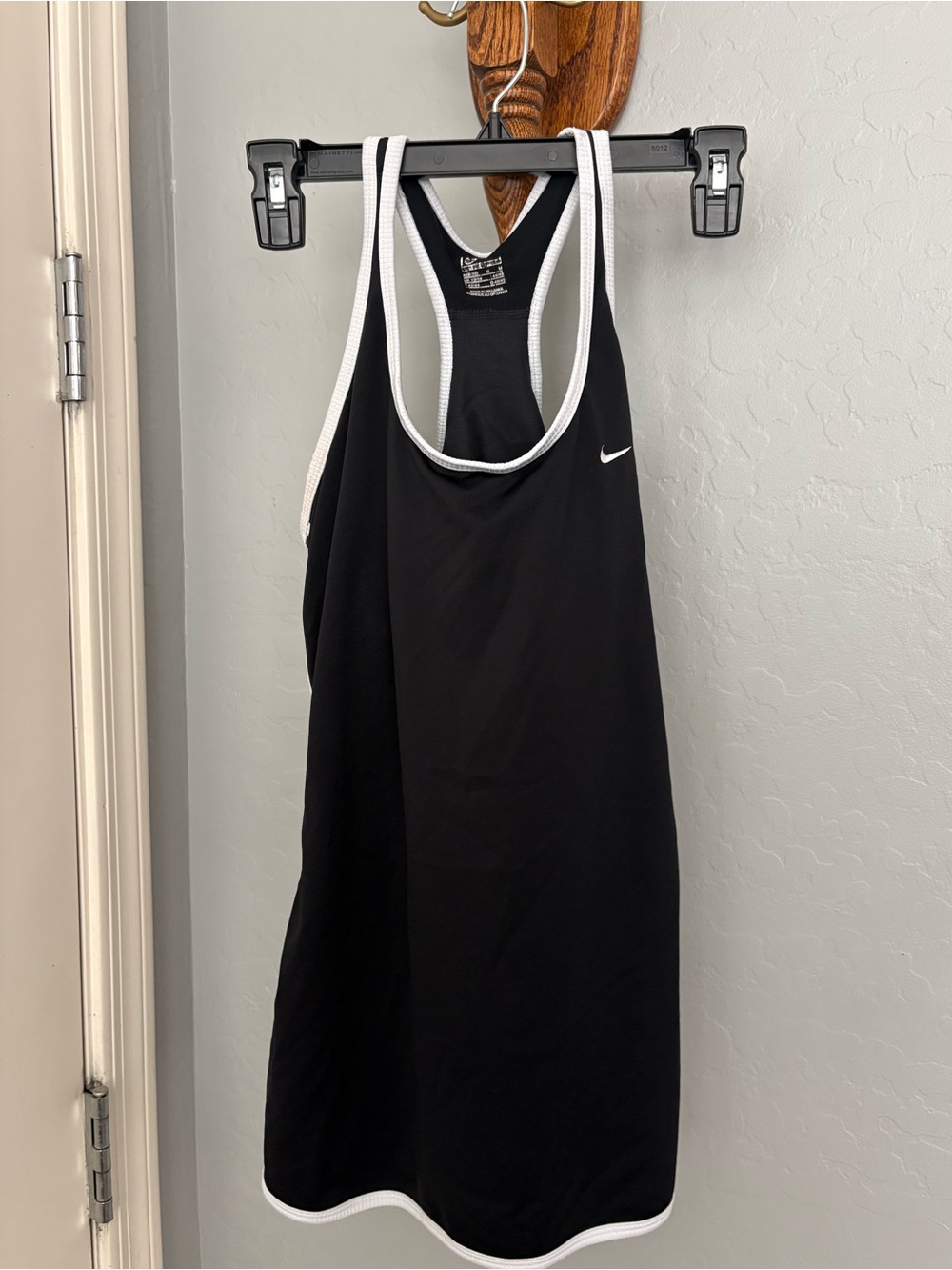 Nike top